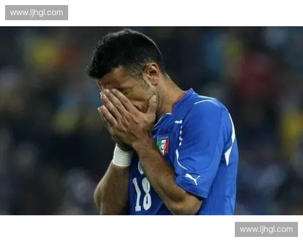 中国足球队冲击世界杯历程与挑战分析：从辉煌到低谷的成长轨迹